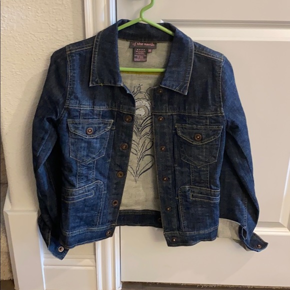 Jean jacket - Picture 1 of 3